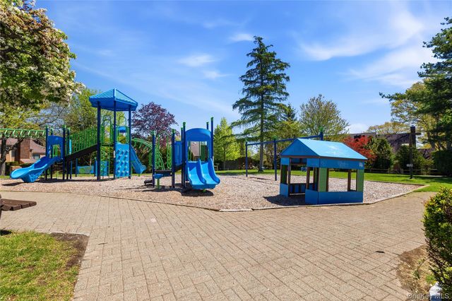 145 Brush Hollow Crescent, Rye Brook, NY 10573
