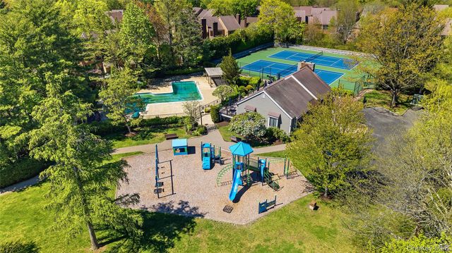 145 Brush Hollow Crescent, Rye Brook, NY 10573