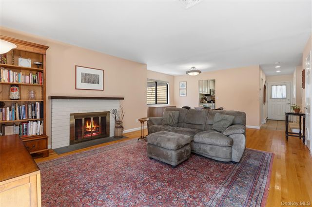 145 Brush Hollow Crescent, Rye Brook, NY 10573