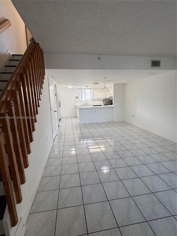 551 NW 82nd Ave 518, Miami, FL 33126