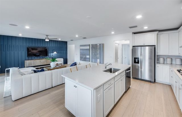 3654 CAMBRIDGE BROOK DRIVE, Davenport, FL 33837