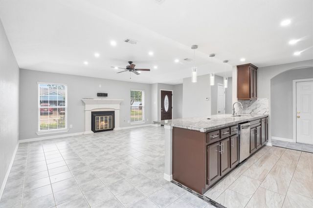 20126 Seablossom Lane, Katy, TX 77449