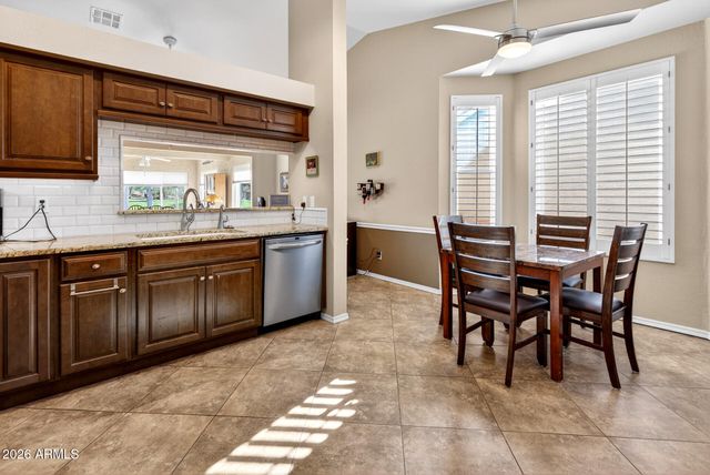 6381 S PEBBLE BEACH Drive, Chandler, AZ 85249