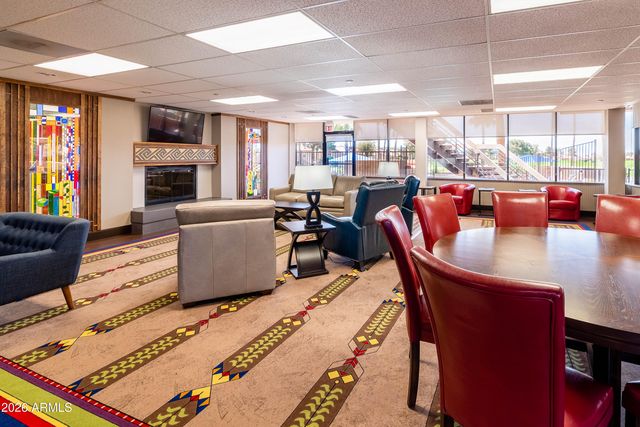 6381 S PEBBLE BEACH Drive, Chandler, AZ 85249