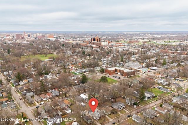 520 S Leslie Street, Lansing, MI 48912