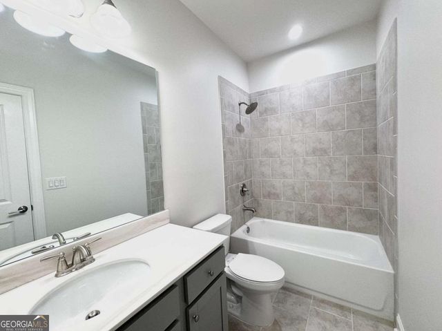 1055 Penny Lane, Roswell, GA 30076