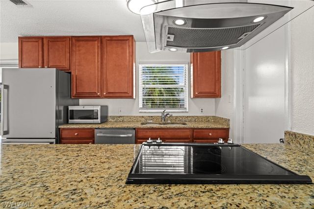 9069 King RD W, Fort Myers, FL 33967