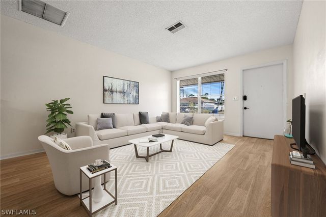 9069 King RD W, Fort Myers, FL 33967