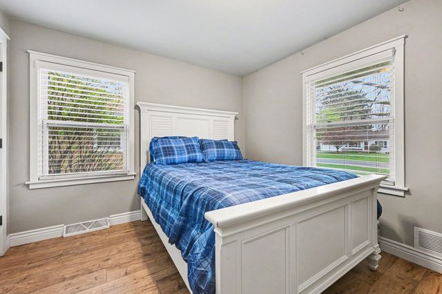 3326 Cranbrook Avenue, Kalamazoo, MI 49006