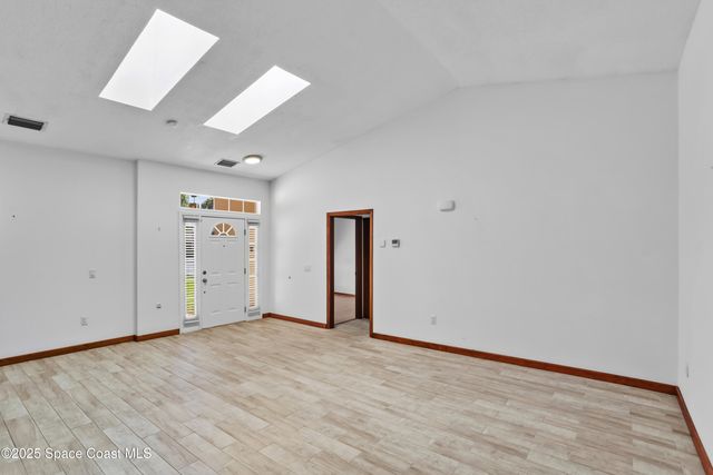 1747 Clover Circle, Melbourne, FL 32935