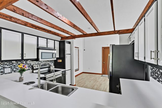 1747 Clover Circle, Melbourne, FL 32935