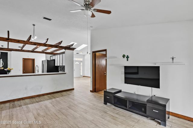 1747 Clover Circle, Melbourne, FL 32935