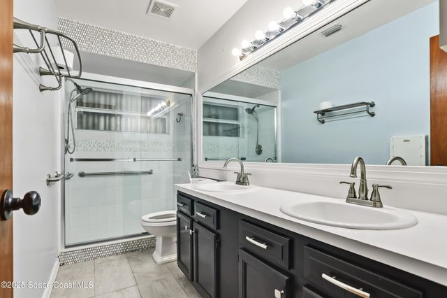 1747 Clover Circle, Melbourne, FL 32935