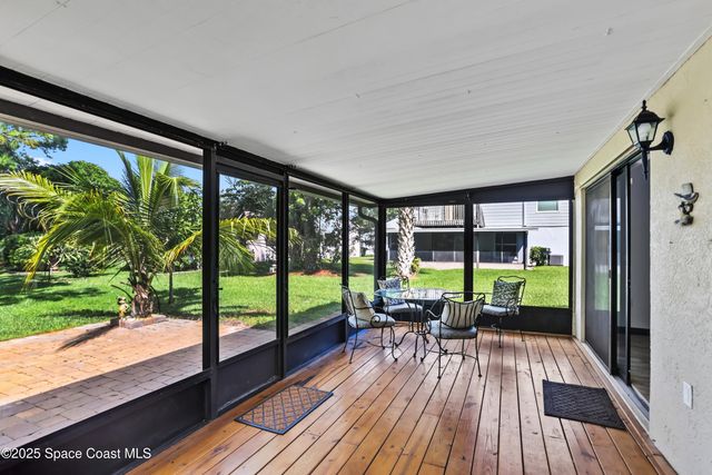 1747 Clover Circle, Melbourne, FL 32935