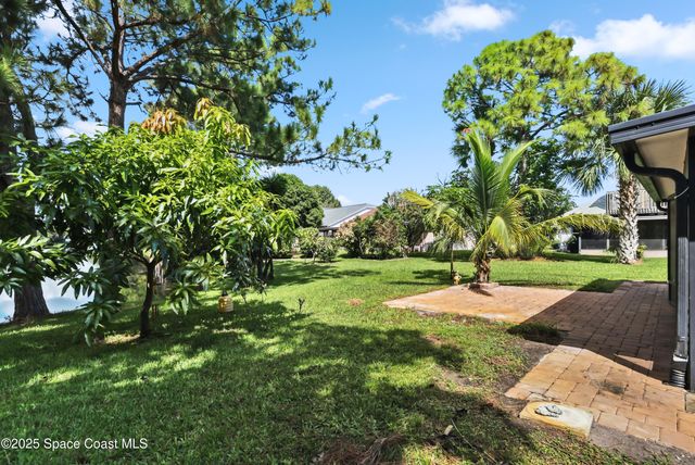 1747 Clover Circle, Melbourne, FL 32935