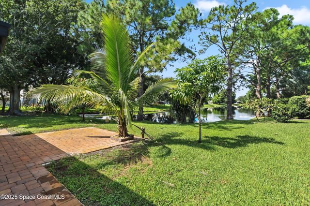 1747 Clover Circle, Melbourne, FL 32935