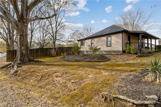 669 Leather Street, Buford, GA 30518