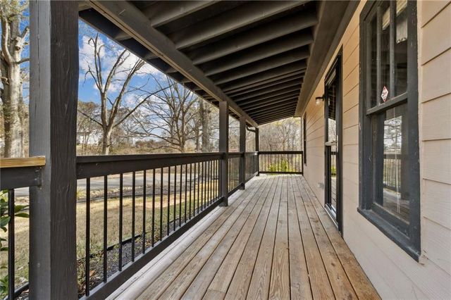 669 Leather Street, Buford, GA 30518