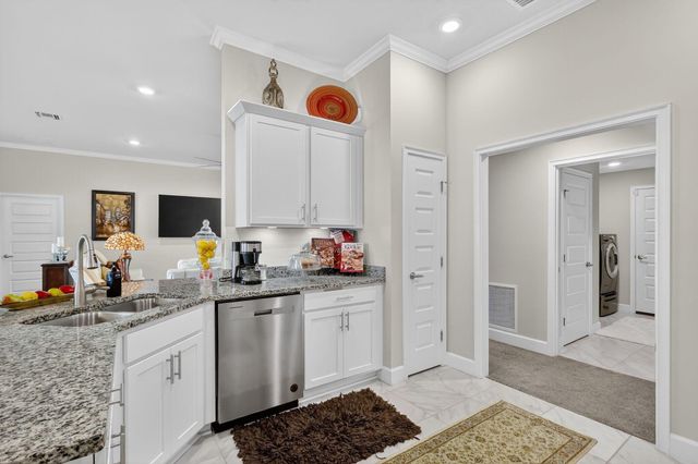 8652 Waterstone Boulevard, Fort Pierce, FL 34951