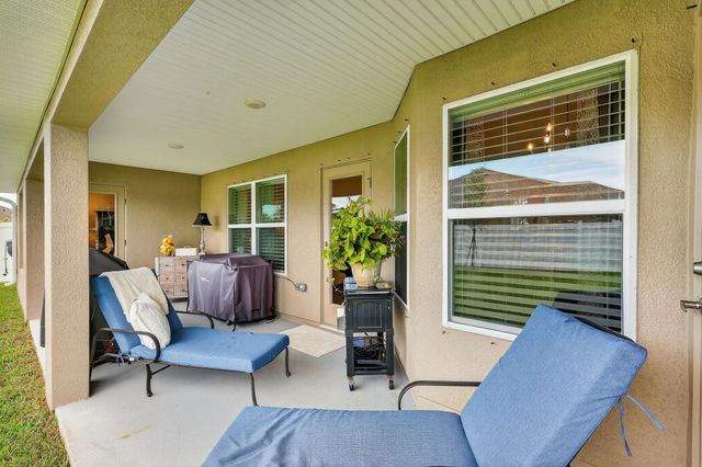 8652 Waterstone Boulevard, Fort Pierce, FL 34951