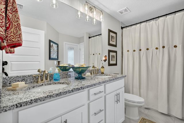 8652 Waterstone Boulevard, Fort Pierce, FL 34951