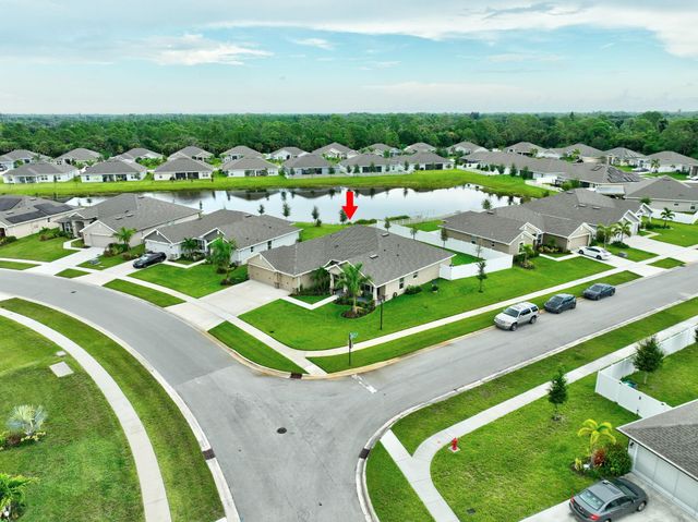 8652 Waterstone Boulevard, Fort Pierce, FL 34951