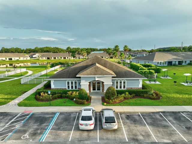 8652 Waterstone Boulevard, Fort Pierce, FL 34951