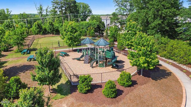 2904 Karpathos Court, Apex, NC 27502