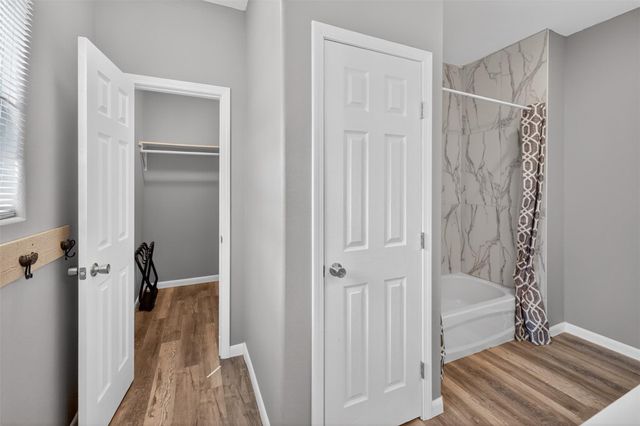 971 Meynig Drive, Crystal Beach, TX 77650