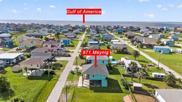 971 Meynig Drive, Crystal Beach, TX 77650