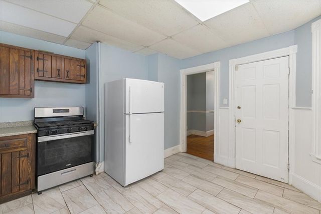 293 Albion St, Wakefield, MA 01880