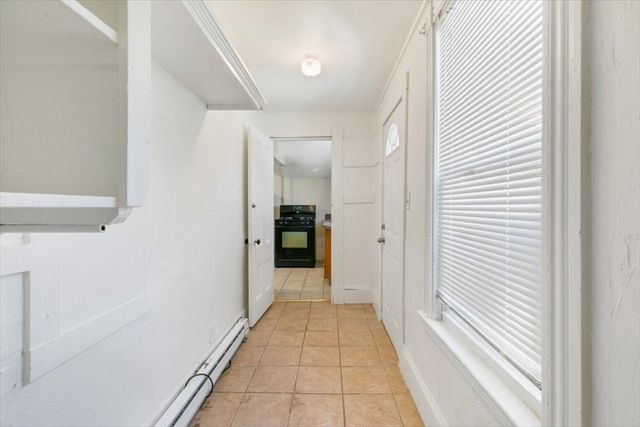 293 Albion St, Wakefield, MA 01880