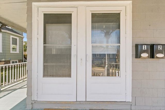 293 Albion St, Wakefield, MA 01880