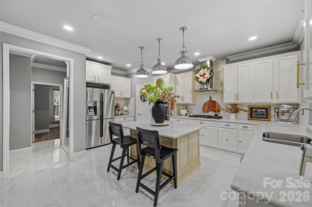 14832 Brighton Place, Charlotte, NC 28227