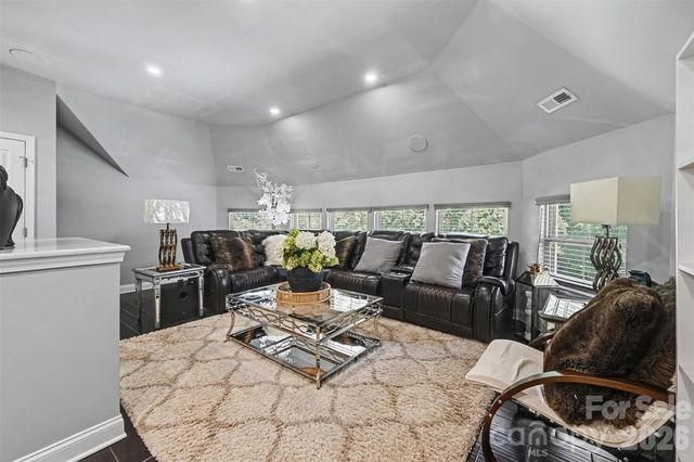 14832 Brighton Place, Charlotte, NC 28227