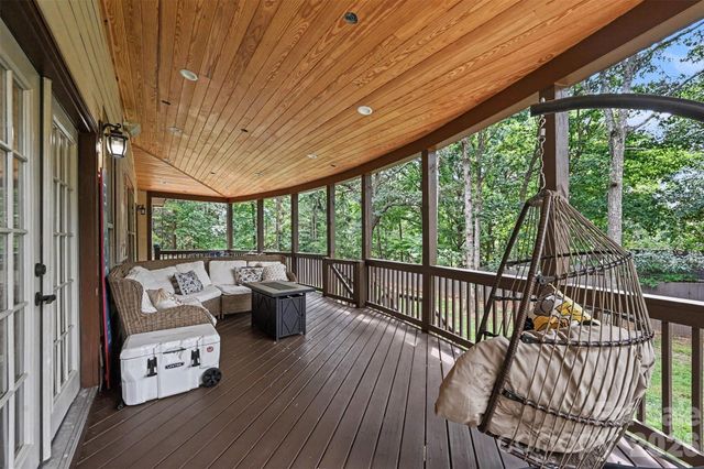 14832 Brighton Place, Charlotte, NC 28227