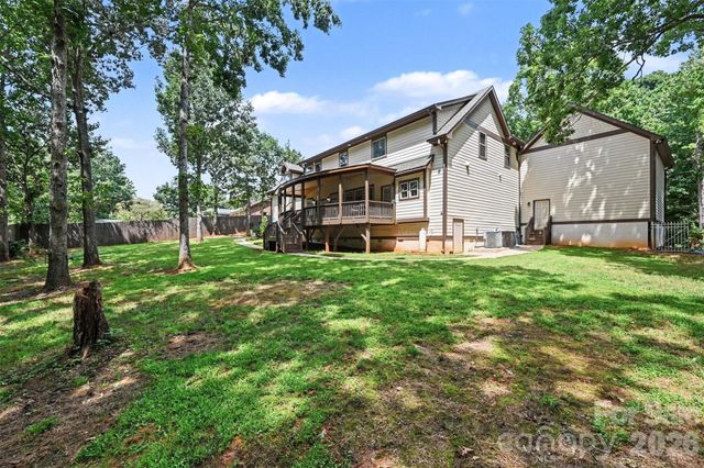 14832 Brighton Place, Charlotte, NC 28227