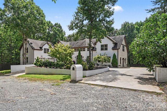 14832 Brighton Place, Charlotte, NC 28227