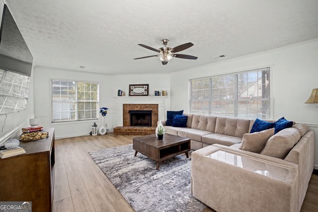 308 Calgary Drive, Peachtree City, GA 30269