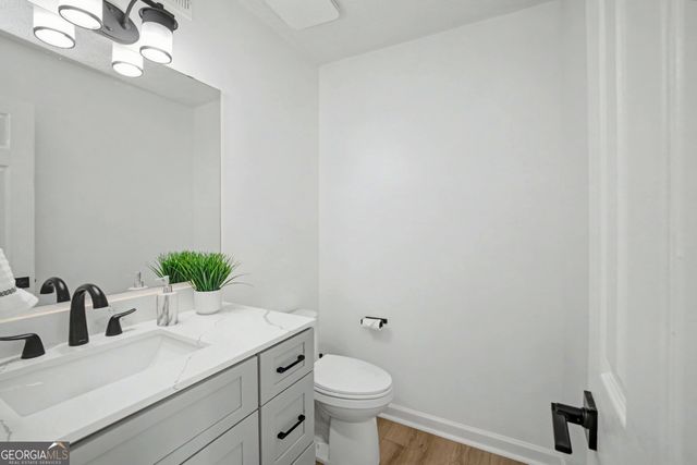 308 Calgary Drive, Peachtree City, GA 30269