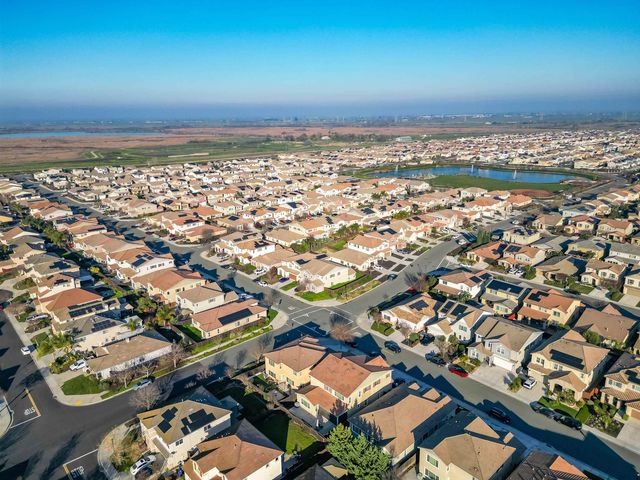 500 Brinwood Way, Oakley, CA 94561