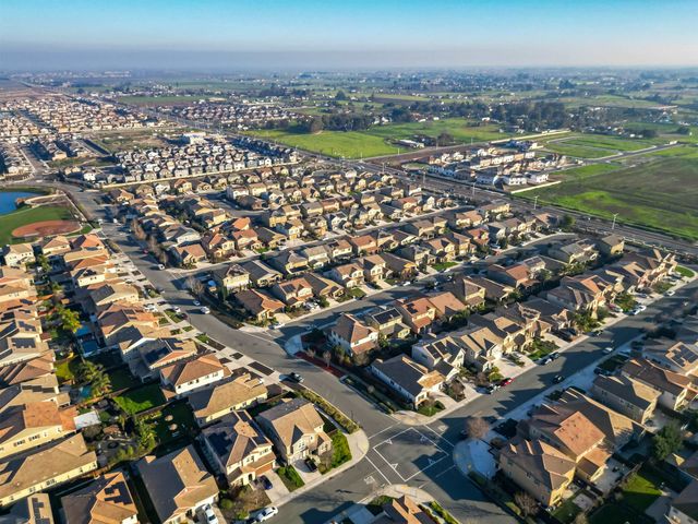 500 Brinwood Way, Oakley, CA 94561