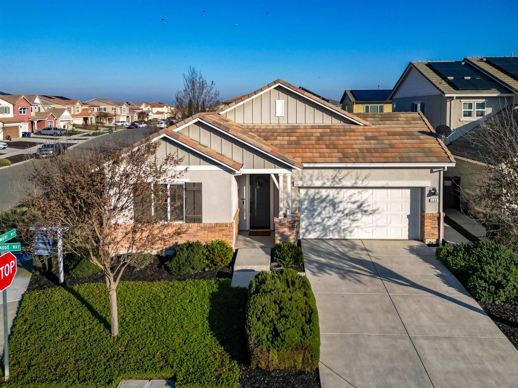 500 Brinwood Way, Oakley, CA 94561