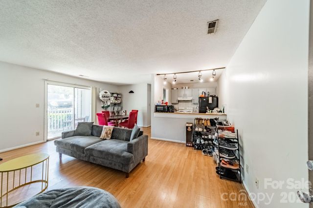 9519 University Terrace Drive A, Charlotte, NC 28262