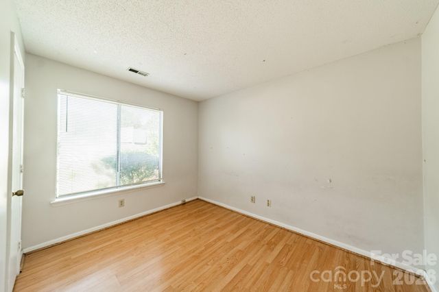 9519 University Terrace Drive A, Charlotte, NC 28262