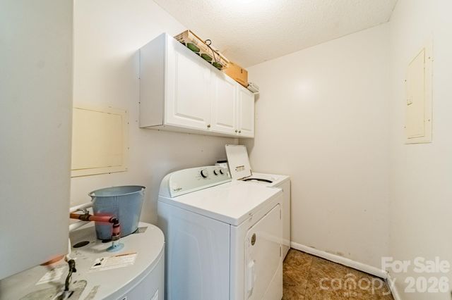 9519 University Terrace Drive A, Charlotte, NC 28262