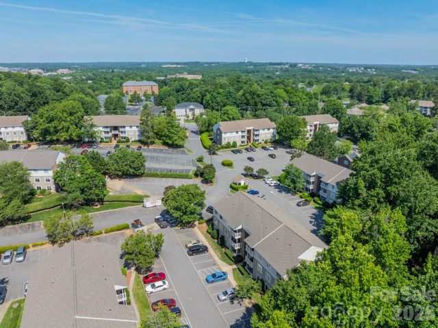 9519 University Terrace Drive A, Charlotte, NC 28262