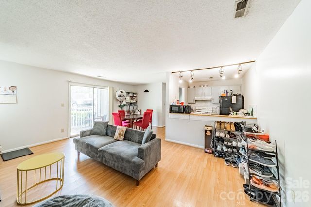9519 University Terrace Drive A, Charlotte, NC 28262