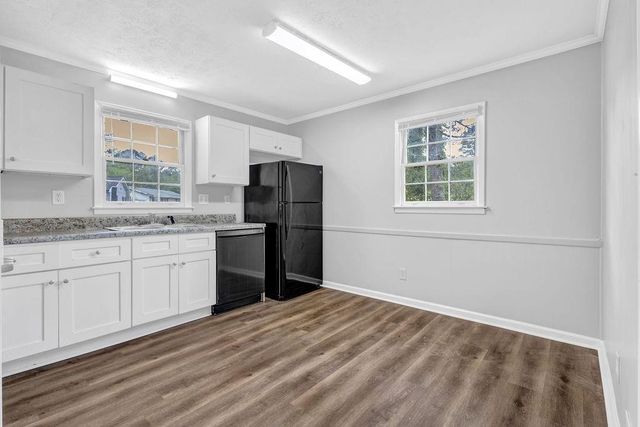 6307 Thornhedge Drive, Riverdale, GA 30296