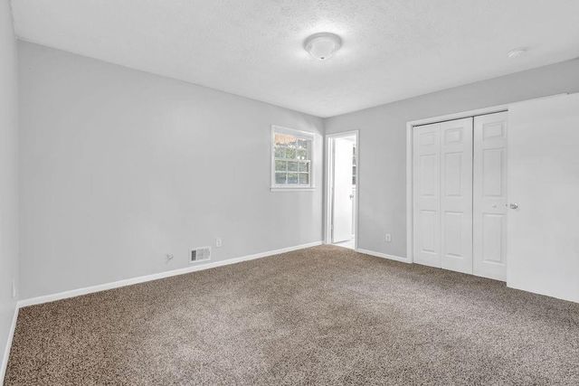 6307 Thornhedge Drive, Riverdale, GA 30296